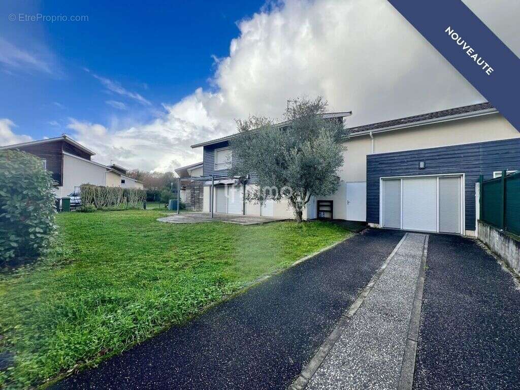 Maison à VILLENAVE-D&#039;ORNON