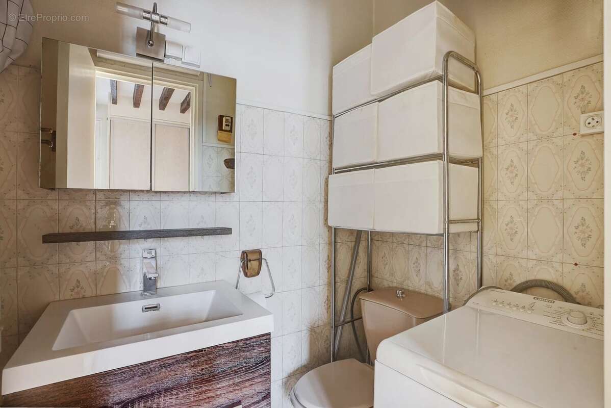 Appartement à PARIS-3E