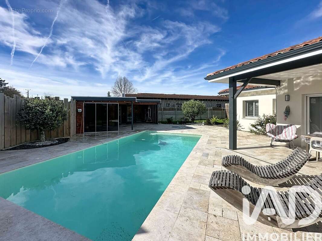 Photo 5 - Maison à POMAREZ