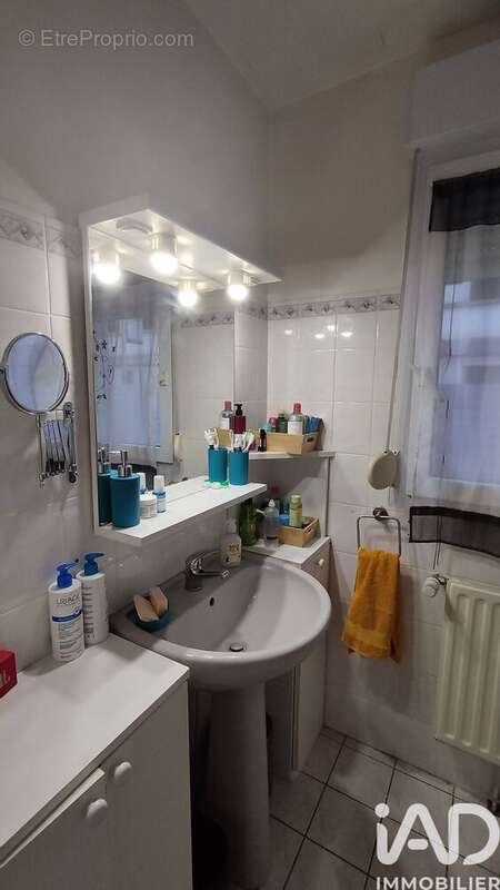 Photo 8 - Appartement à OYONNAX