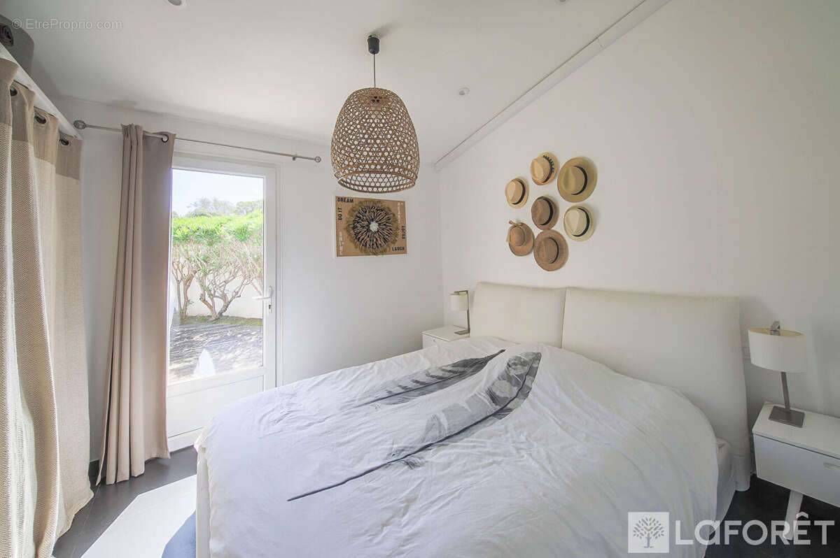 Appartement à PORTO-VECCHIO