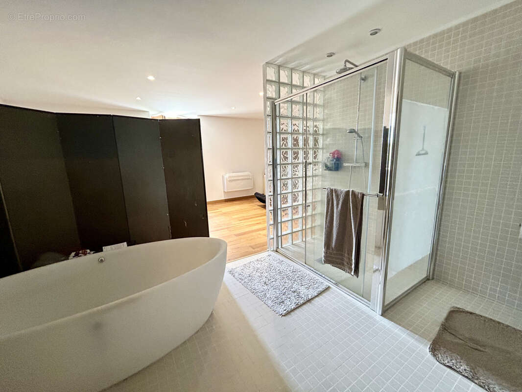 Maison à SAINT-SULPICE-D'EXCIDEUIL