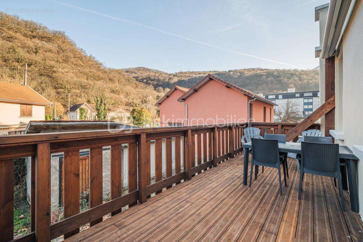 Appartement à JARRIE