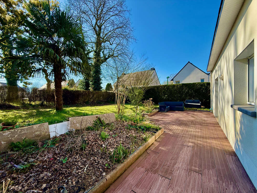 Maison à VERN-SUR-SEICHE