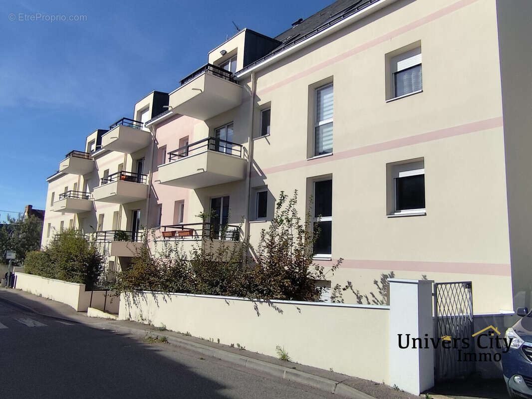 Appartement à INDRE