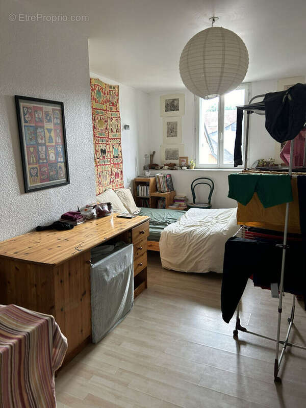 Appartement 86 m² à Nay  - photo 8