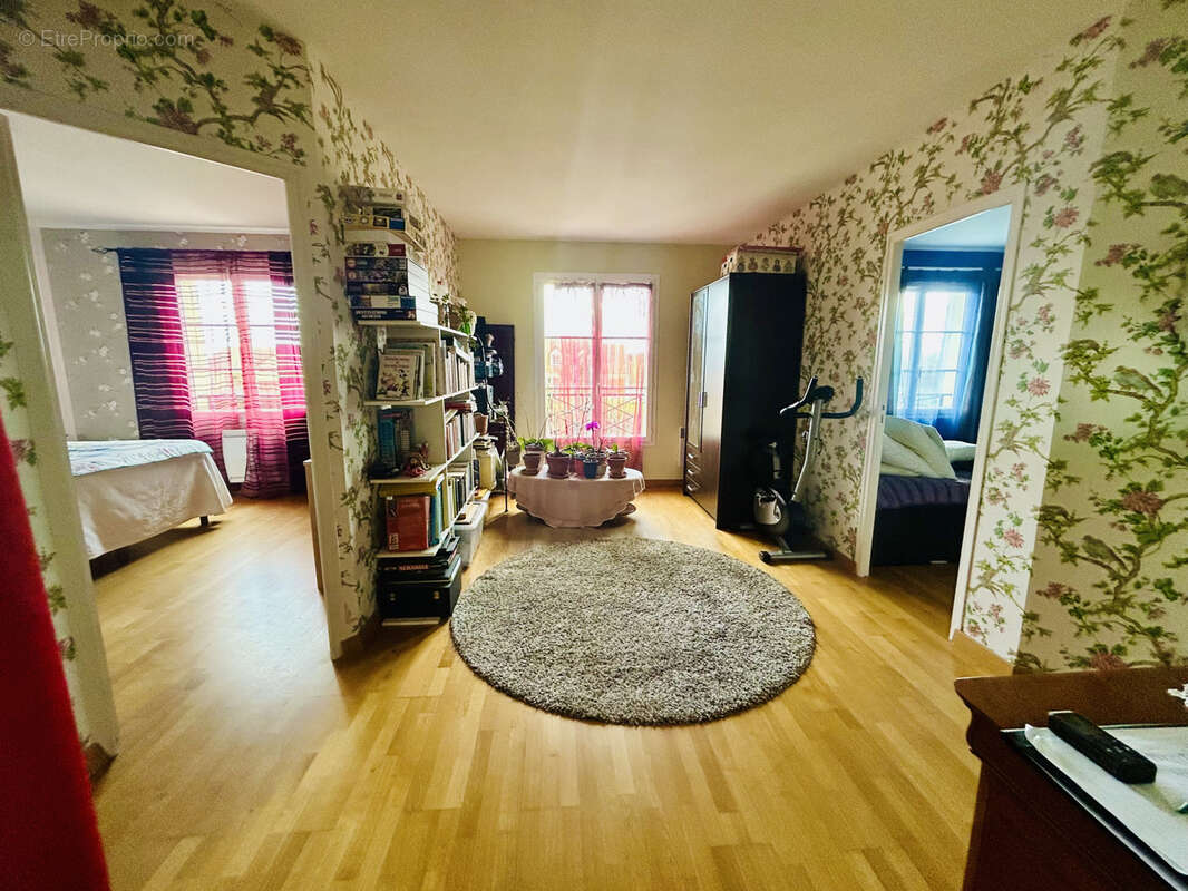 Maison à LORRIS