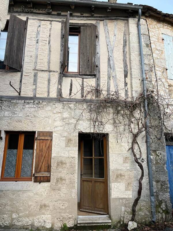 Appartement à ISSIGEAC