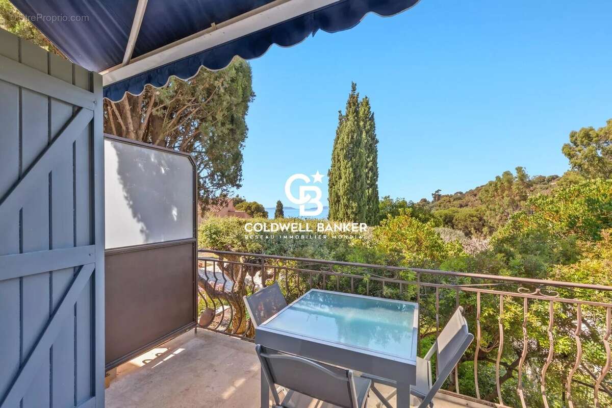 Appartement à RAYOL-CANADEL-SUR-MER