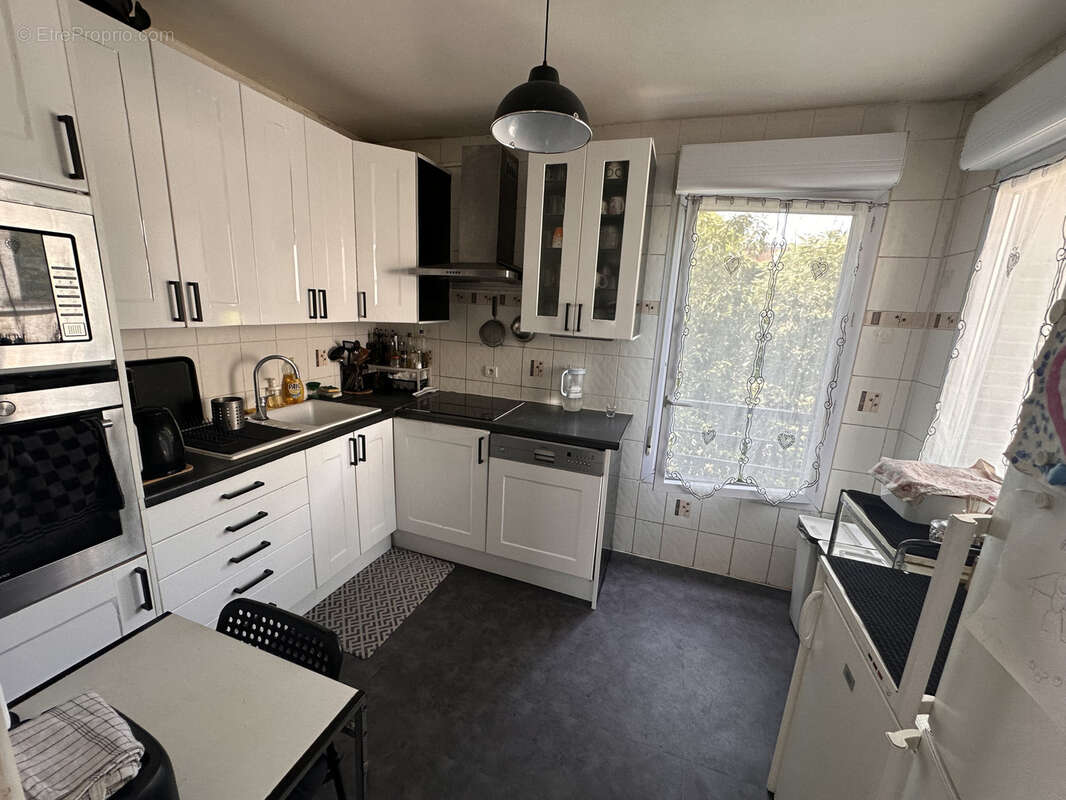 Appartement à STAINS