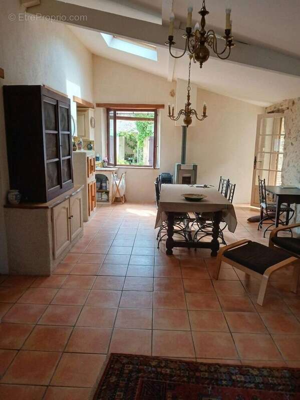Maison 103 m² à Montfort-Sur-Argens  - photo 4