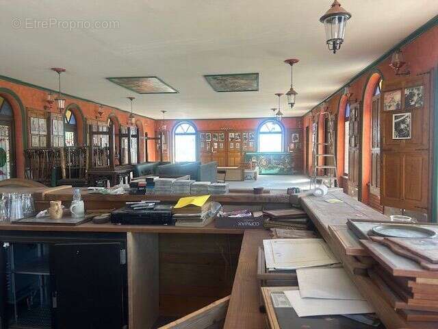 Commerce à SAINT-VALLIER