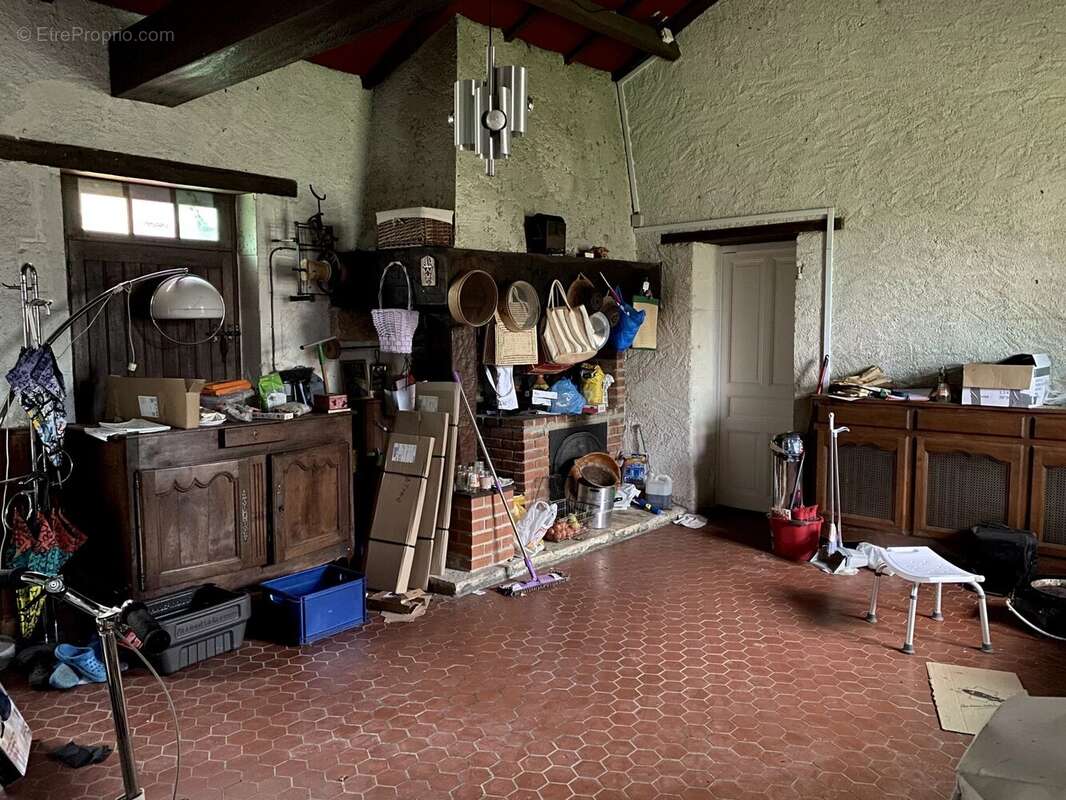 Grande maison de ville à quelques pas du centre-ville - photo 11