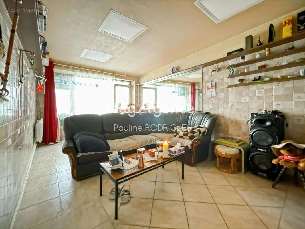 Maison à SAINTE-MAURE-DE-TOURAINE