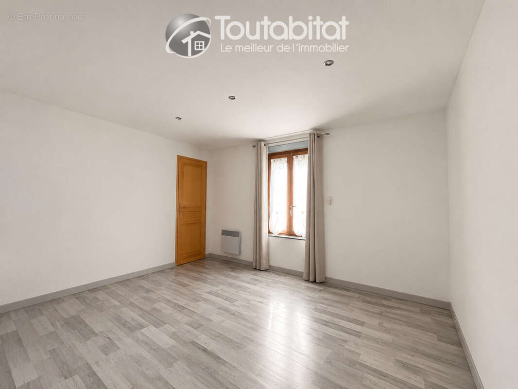 Maison 137 m² à Seraincourt  - photo 14