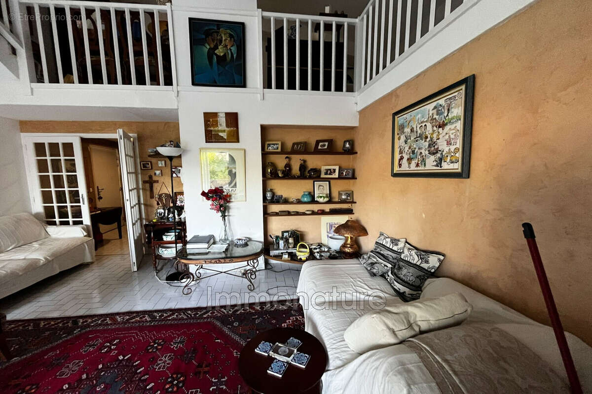 Appartement à GANGES