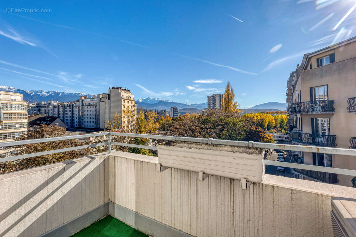 Appartement à GRENOBLE