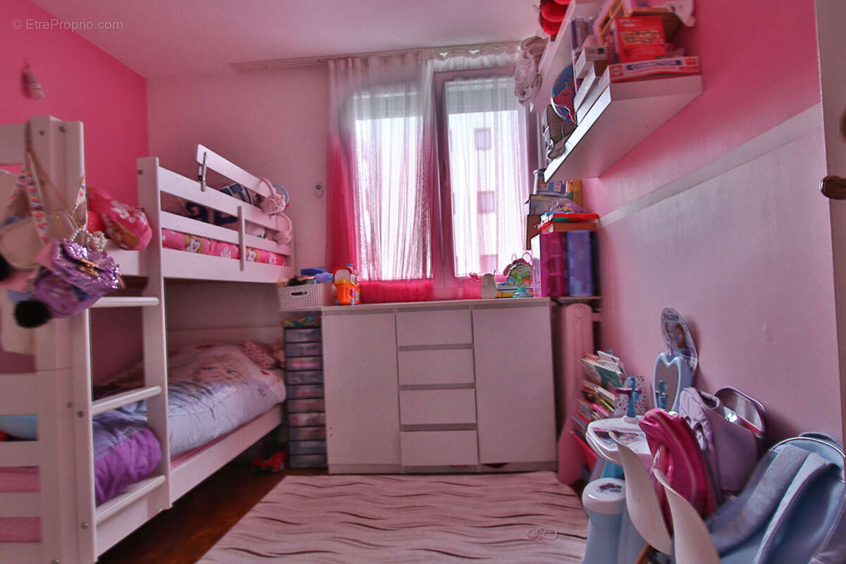 Appartement à SEYSSINET-PARISET