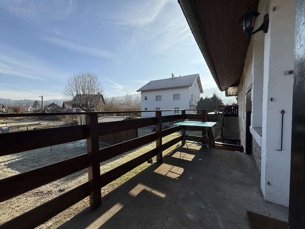 Appartement à DAMPRICHARD