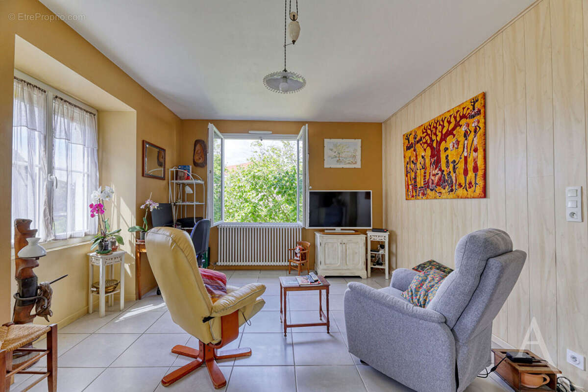 Maison à L'HERBERGEMENT