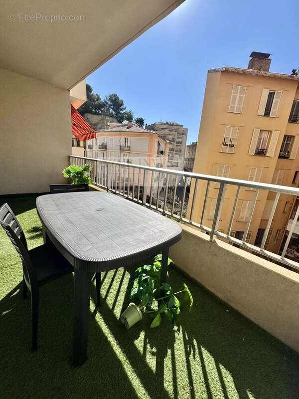 Appartement à BEAUSOLEIL