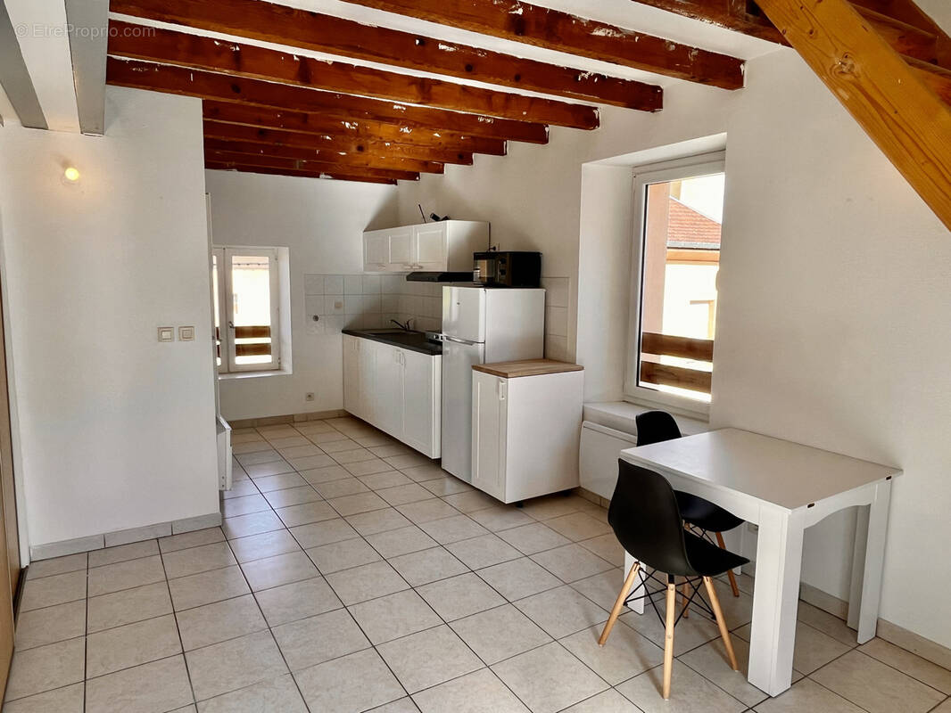 Appartement à RIVES