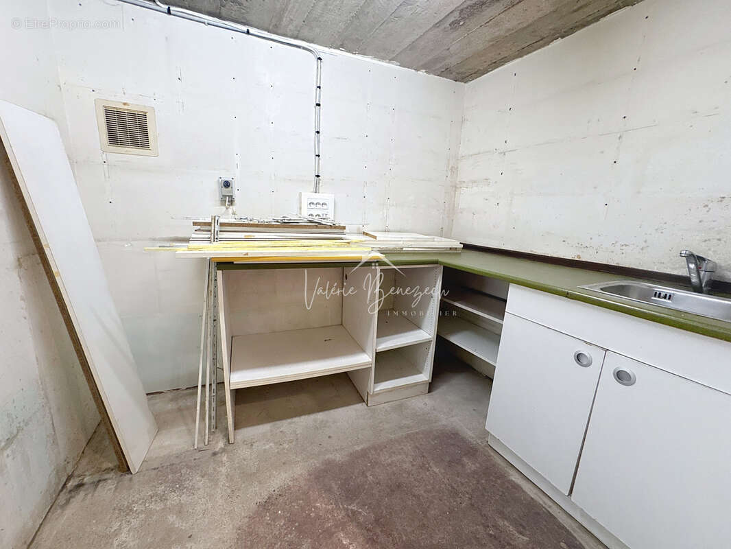 Commerce à SAINT-AFFRIQUE