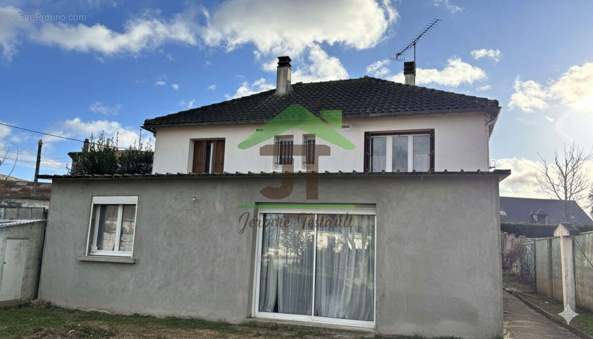 Maison à CHATEAUDUN