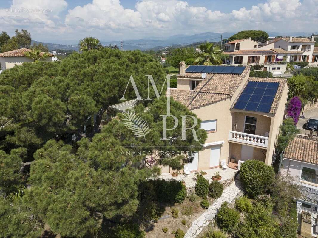 Maison à CANNES
