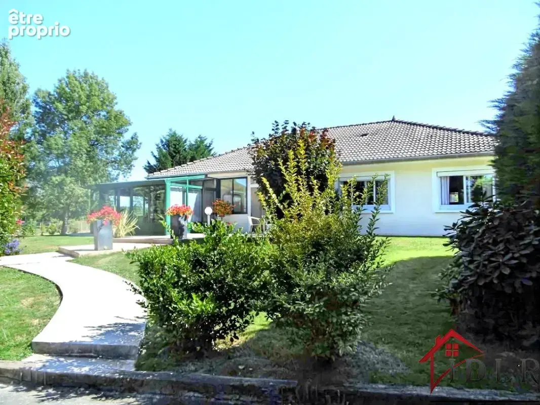 Propriété d'exception au coeur des Dombes - photo 6