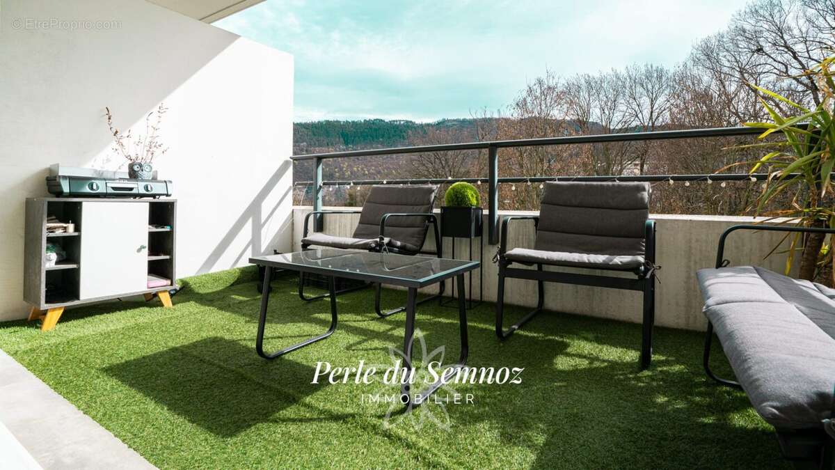 Appartement à SEYNOD