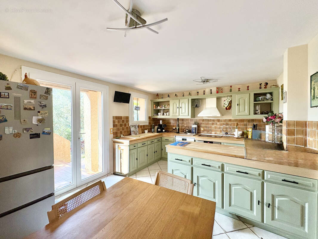 Maison à SIX-FOURS-LES-PLAGES