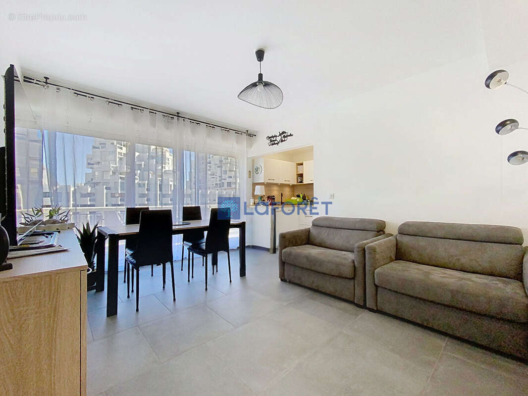 Appartement à LA GRANDE-MOTTE