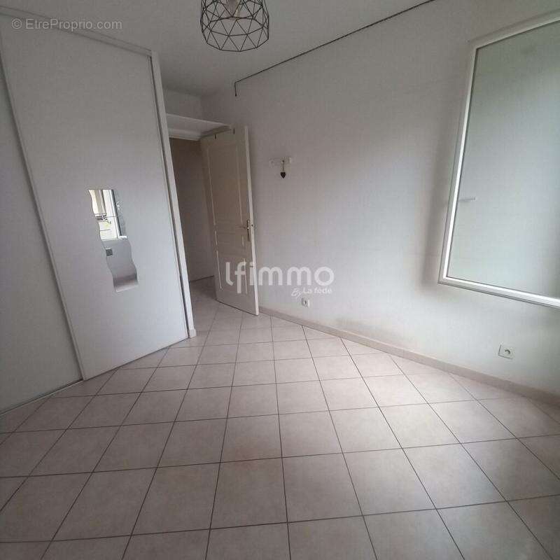 Appartement à MARSEILLE-13E