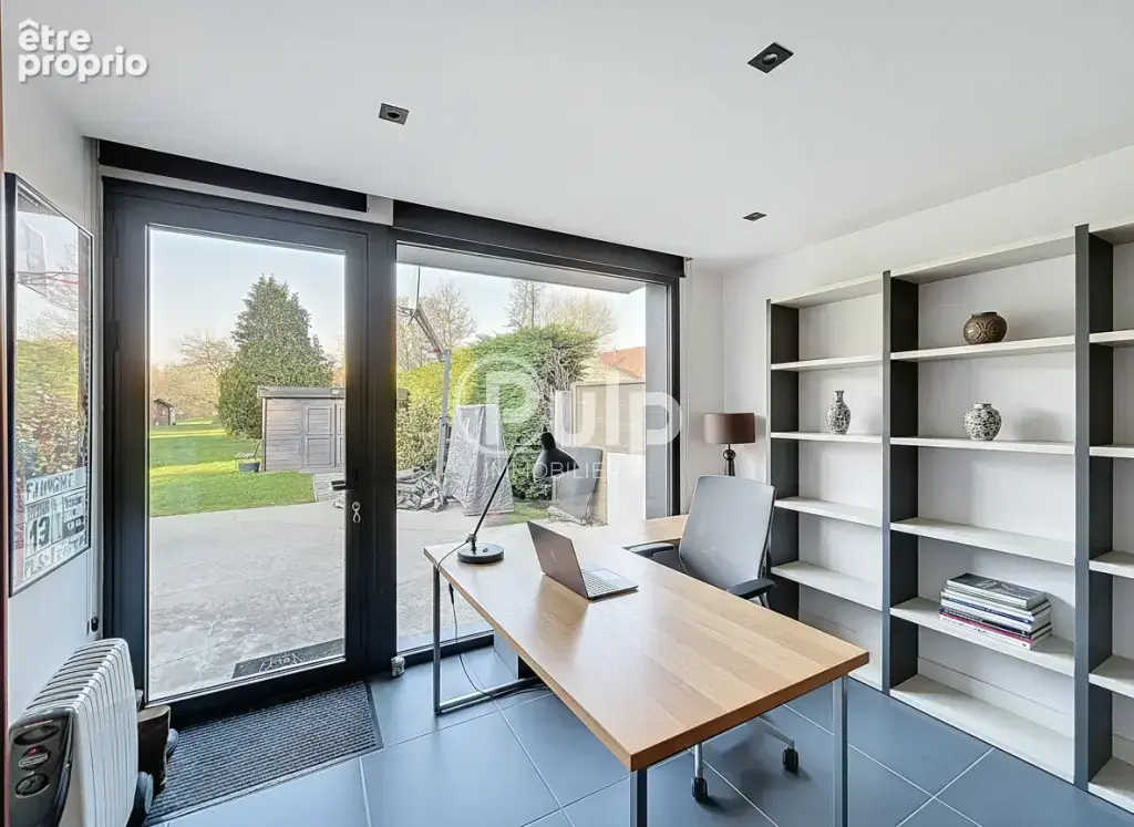 Maison familiale individuelle, lumineuse et contemporaine avec grand jardin - photo 9