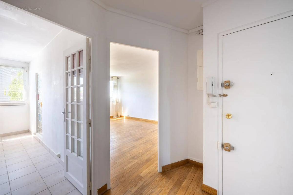 Appartement à RUEIL-MALMAISON