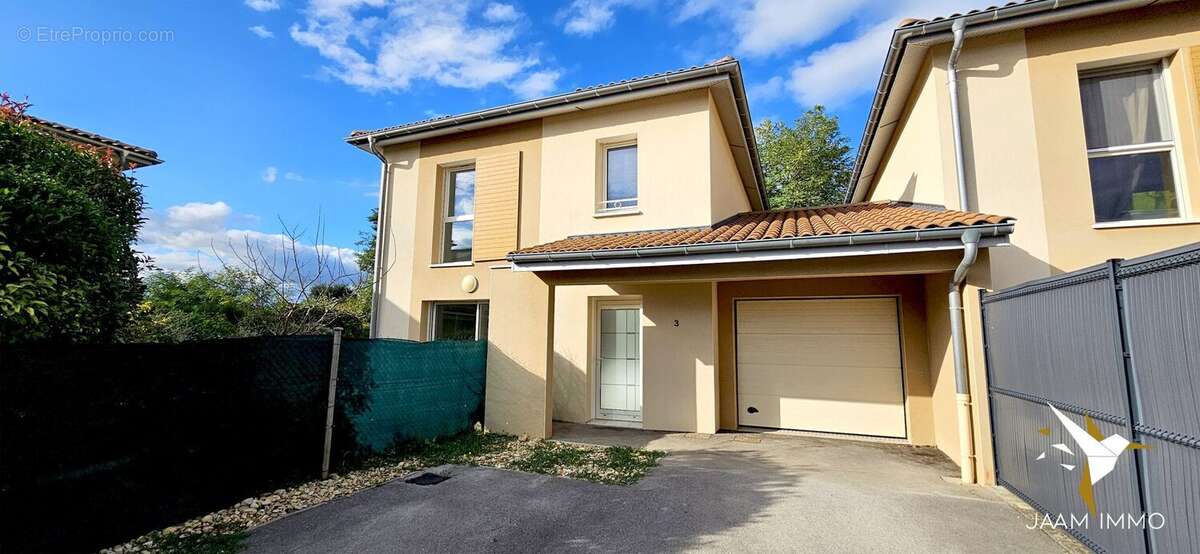 Maison à CORCELLES-EN-BEAUJOLAIS