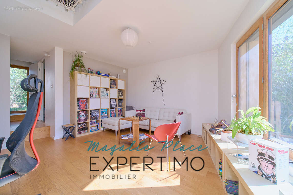 Appartement à BRON