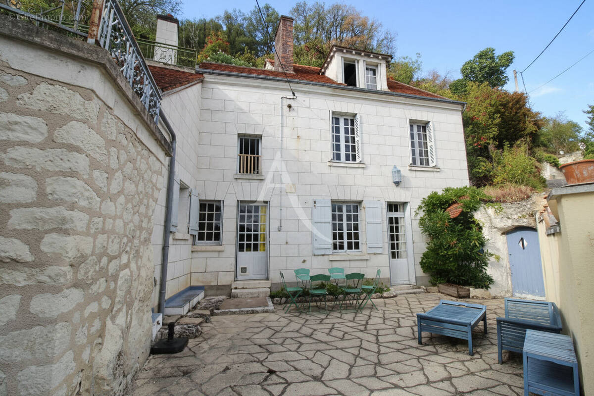 Maison à MONTRICHARD
