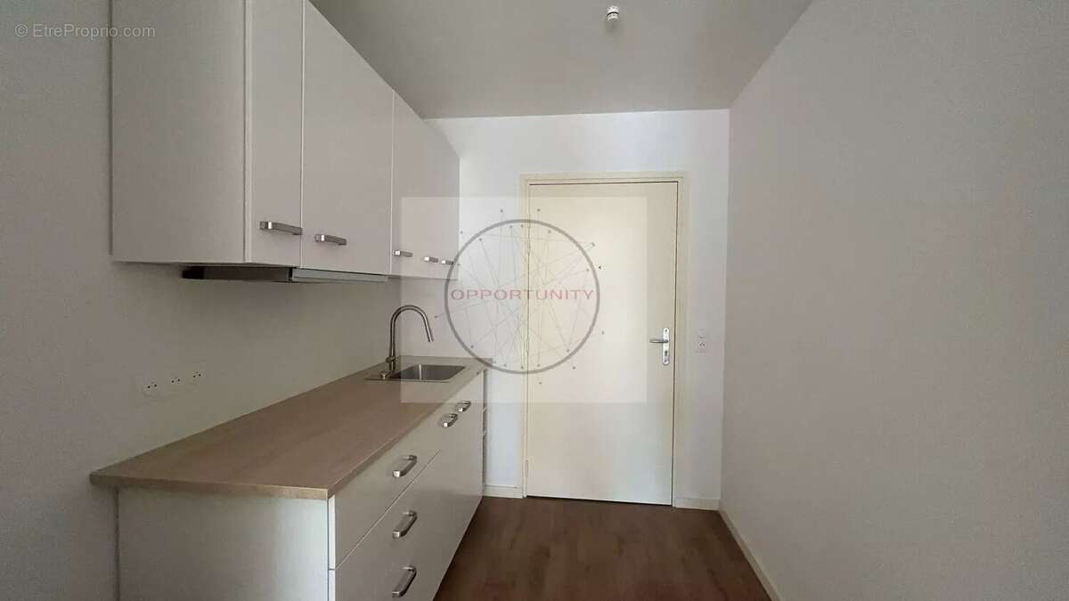 Appartement 28 m² à Rosny-Sous-Bois  - photo 3