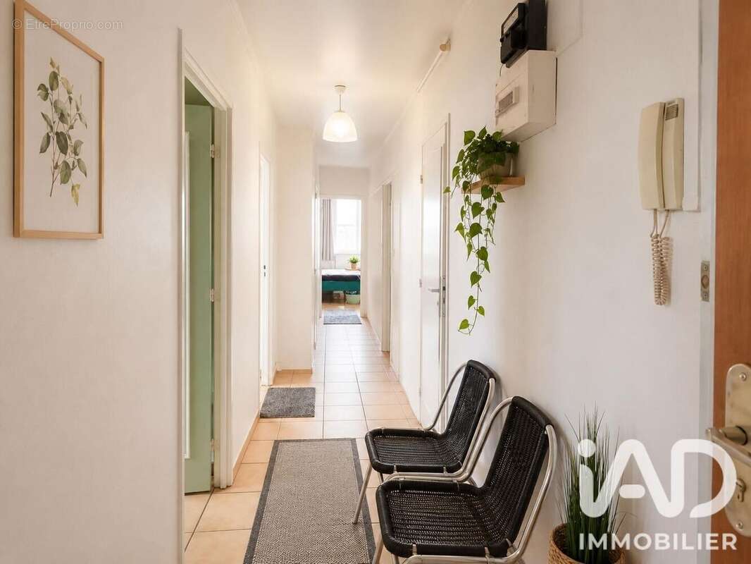 Photo 2 - Appartement à GARGES-LES-GONESSE