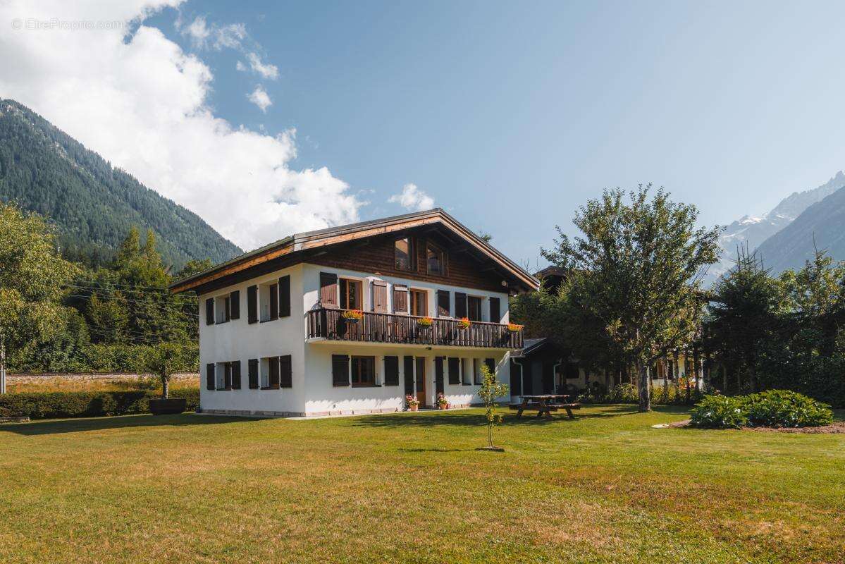 Maison 184 m² à Chamonix-Mont-Blanc  - photo 3