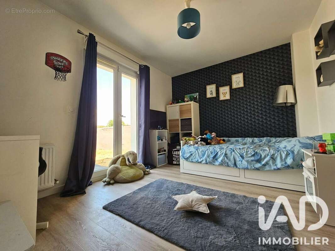 Maison 126 m² à Marolles-Sur-Seine  - photo 7