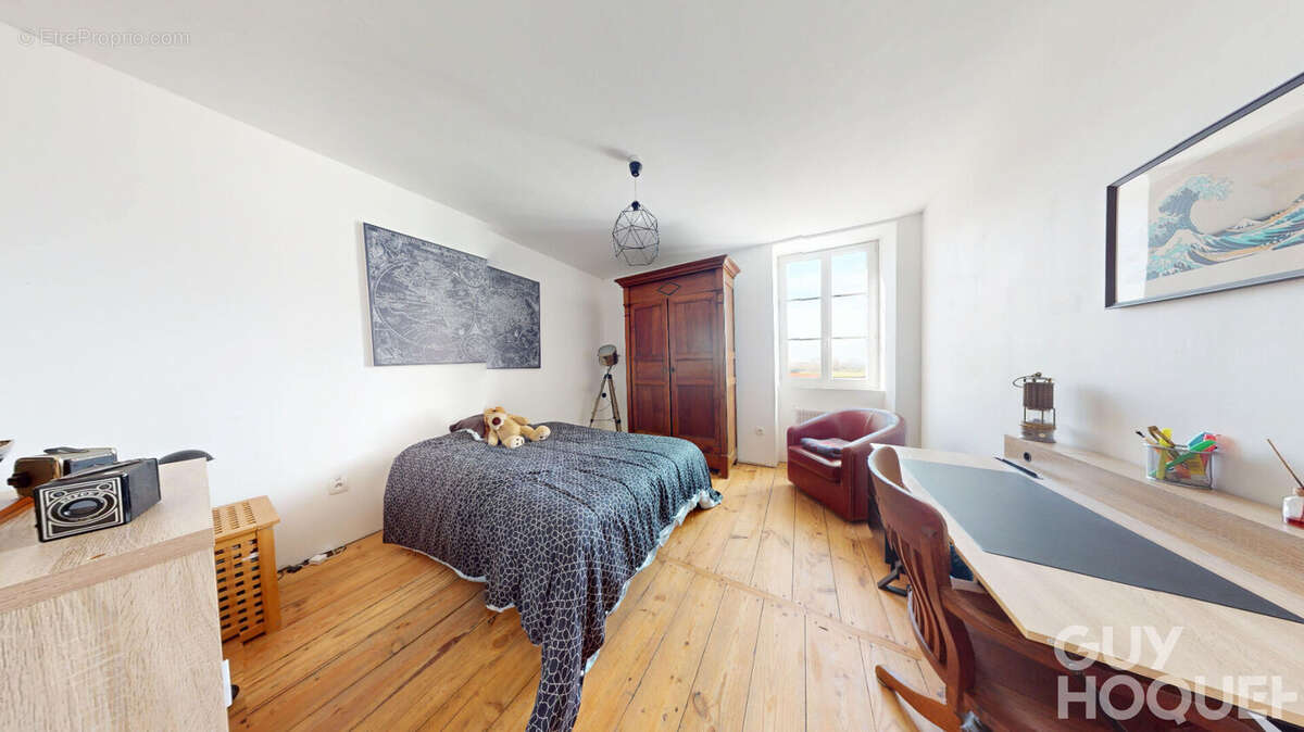 Maison à PEYREHORADE