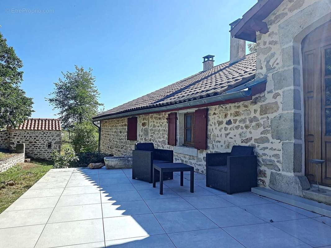 Maison à CHASPINHAC