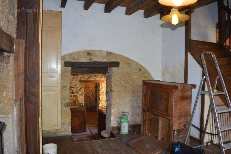 Maison à MAUZENS-ET-MIREMONT