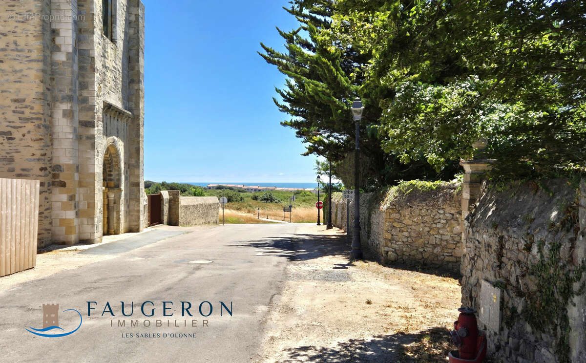 CHATEAU D'OLONNE - Accueillante Maison T2 bis + Jardin / proche Océan - photo 6