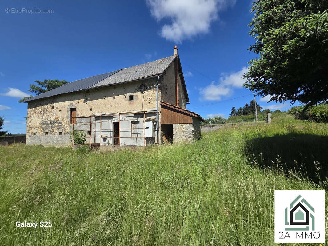 Maison à GIAT