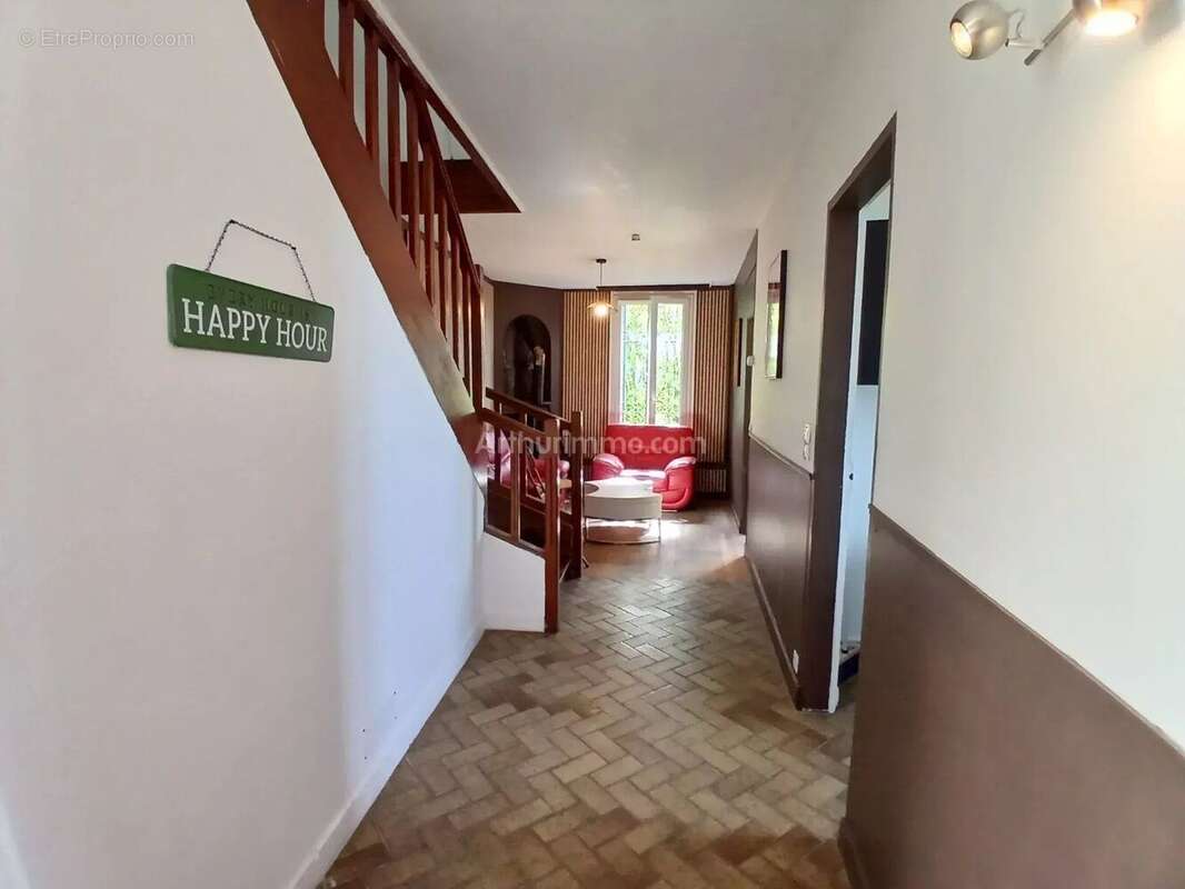 Maison à VILLENEUVE-SAINT-GEORGES