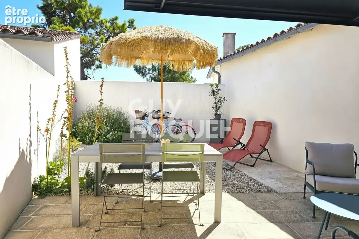 Maison à LA FLOTTE